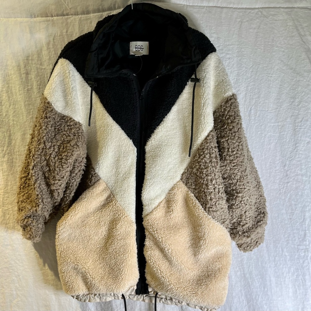Urban Outfitters BDG Oversized Sherpa Color-Block Teddy Jacket